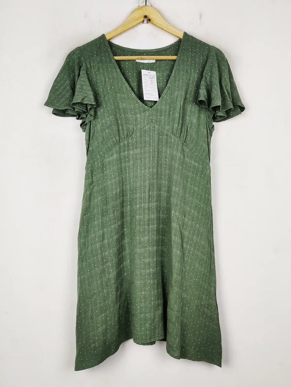 Buy online pre-used pre-loved 100% authentic & Original branded Primark (SWT-8283) available in Pakistan. Top international brands avilable.
