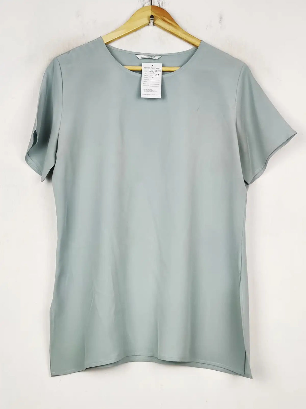 Buy online pre-used pre-loved 100% authentic & Original branded Marks & Spencer (SWT-8356) available in Pakistan. Top international brands avilable.