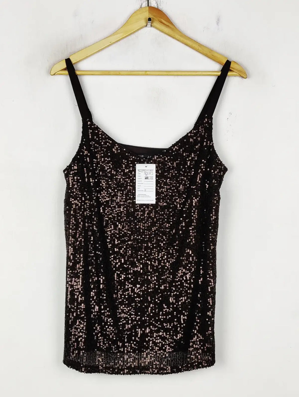 Buy online pre-used pre-loved 100% authentic & Original branded F&F (SWT-8369) available in Pakistan. Top international brands avilable.