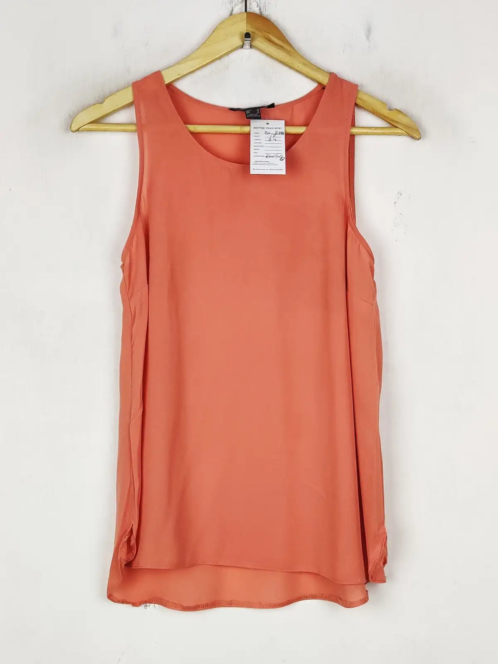 Buy online pre-used pre-loved 100% authentic & Original branded Primark (SWT-8388) available in Pakistan. Top international brands avilable.
