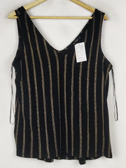 Buy online pre-used pre-loved 100% authentic & Original branded F&F (SWT-8440) available in Pakistan. Top international brands avilable.