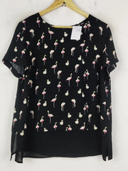 Buy online pre-used pre-loved 100% authentic & Original branded Marks & Spencer (SWT-8475) available in Pakistan. Top international brands avilable.