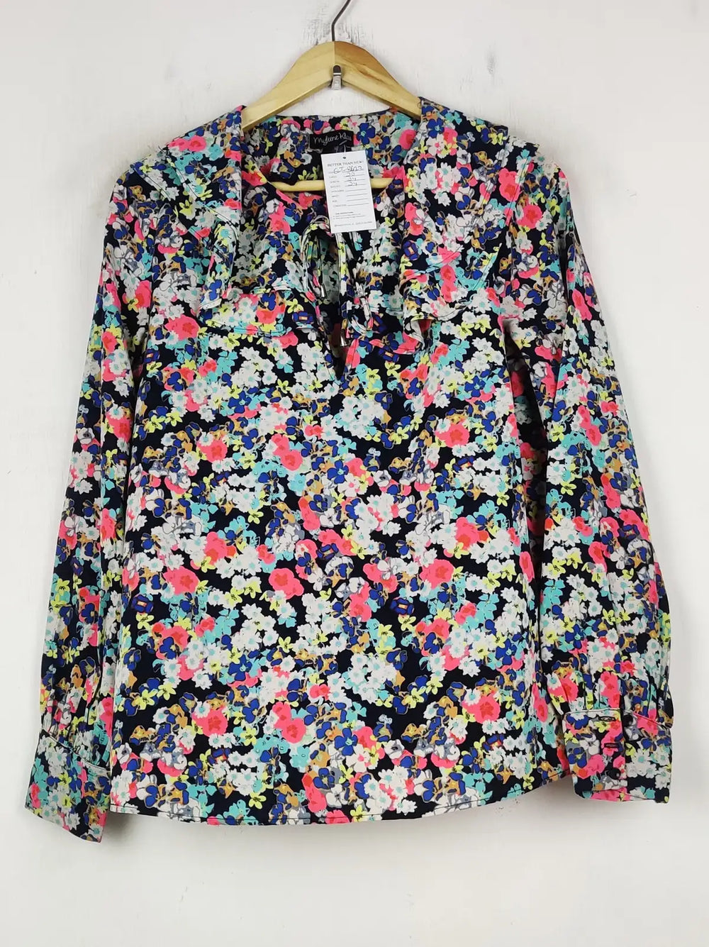 Buy online pre-used pre-loved 100% authentic & Original branded Myleene Klass (SWT-8622) available in Pakistan. Top international brands avilable.