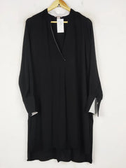 Buy online pre-used pre-loved 100% authentic & Original branded H&M (SWT-8656) available in Pakistan. Top international brands avilable.