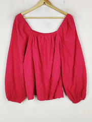 Buy online pre-used pre-loved 100% authentic & Original branded Unknown Brand (SWT-8684) available in Pakistan. Top international brands avilable.