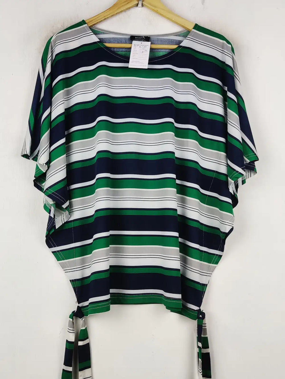 Buy online pre-used pre-loved 100% authentic & Original branded Klas (SWT-8735) available in Pakistan. Top international brands avilable.