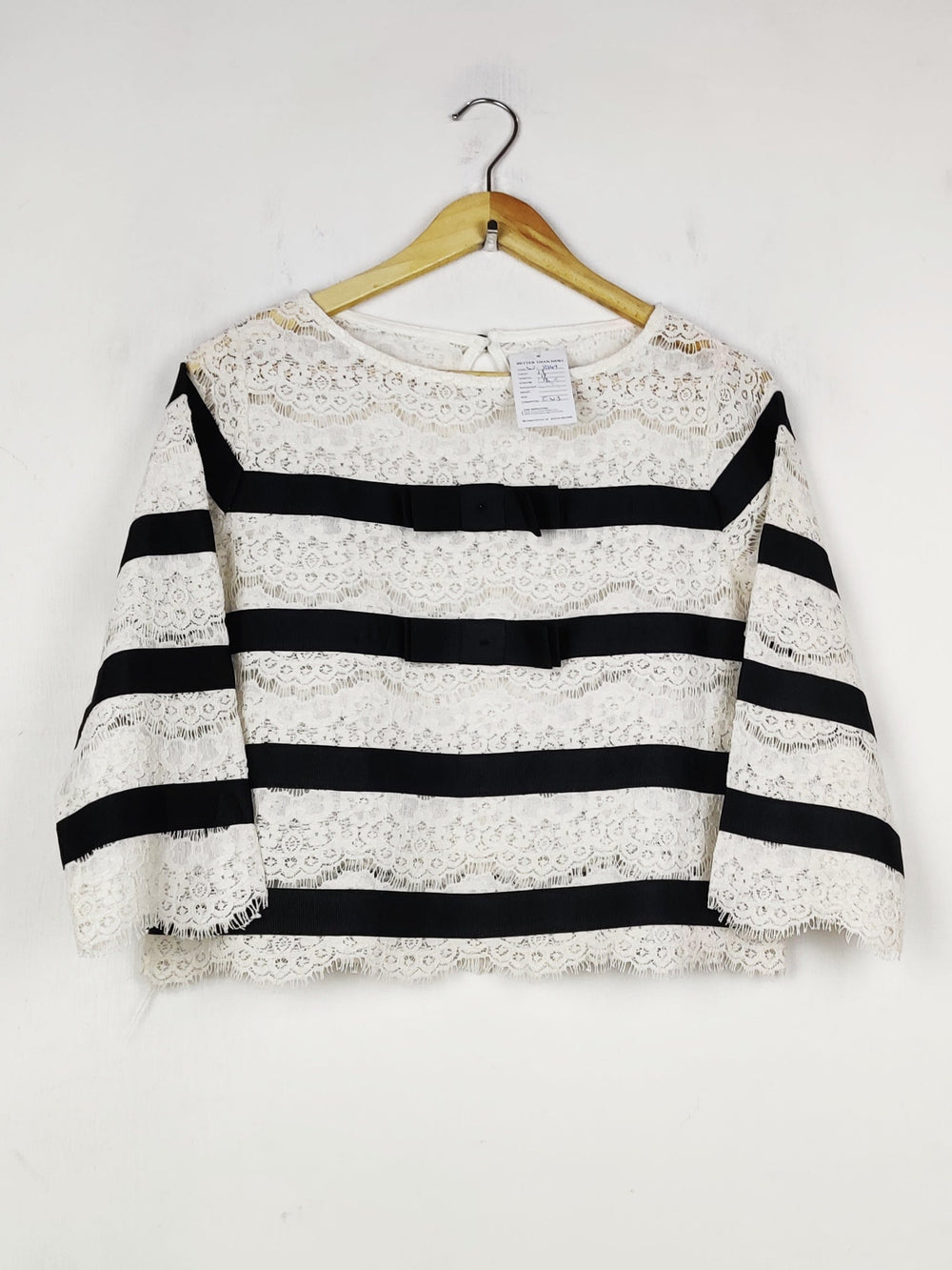 Buy online pre-used pre-loved 100% authentic & Original branded Next (SWT-8749) available in Pakistan. Top international brands avilable.