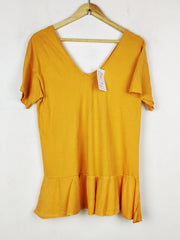 Buy online pre-used pre-loved 100% authentic & Original branded Terranova (SWT-8755) available in Pakistan. Top international brands avilable.