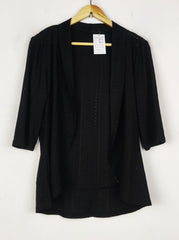 Buy online pre-used pre-loved 100% authentic & Original branded Unknown Brand (SWT-8857) available in Pakistan. Top international brands avilable.