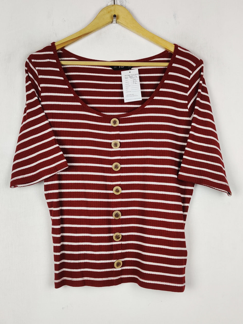 Buy online pre-used pre-loved 100% authentic & Original branded F&F (SWT-8874) available in Pakistan. Top international brands avilable.