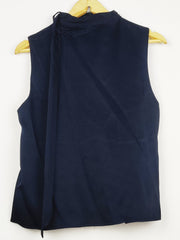 Buy online pre-used pre-loved 100% authentic & Original branded Zara (SWT-9085) available in Pakistan. Top international brands avilable.