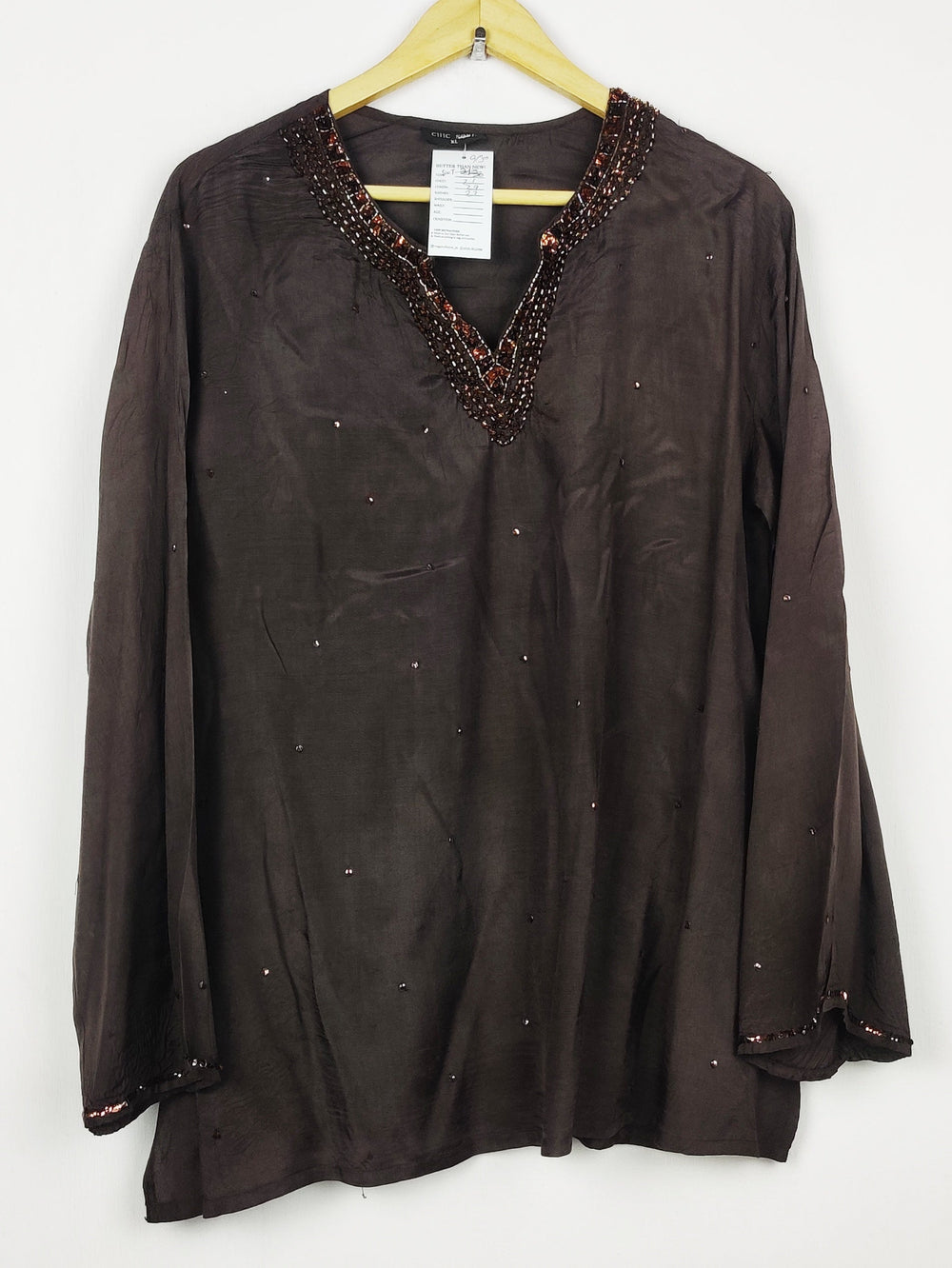 Buy online pre-used pre-loved 100% authentic & Original branded Chic Soul (SWT-9130) available in Pakistan. Top international brands avilable.