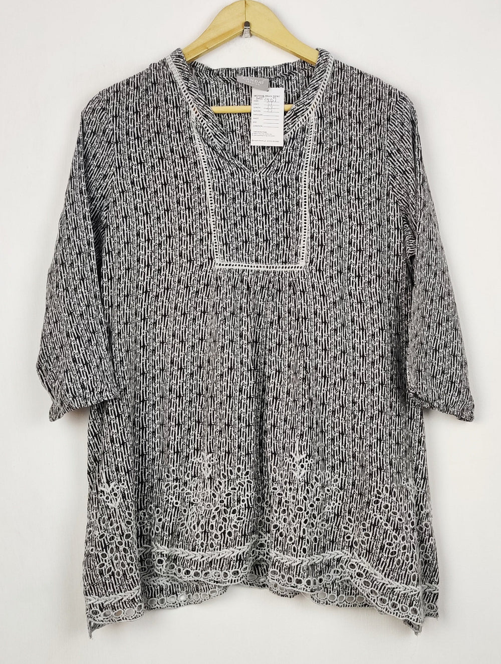 Buy online pre-used pre-loved 100% authentic & Original branded Canda (SWT-9167) available in Pakistan. Top international brands avilable.