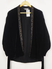 Buy online pre-used pre-loved 100% authentic & Original branded Zara (SWT-9194) available in Pakistan. Top international brands avilable.