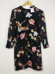 Buy online pre-used pre-loved 100% authentic & Original branded Zara (SWT-9211) available in Pakistan. Top international brands avilable.