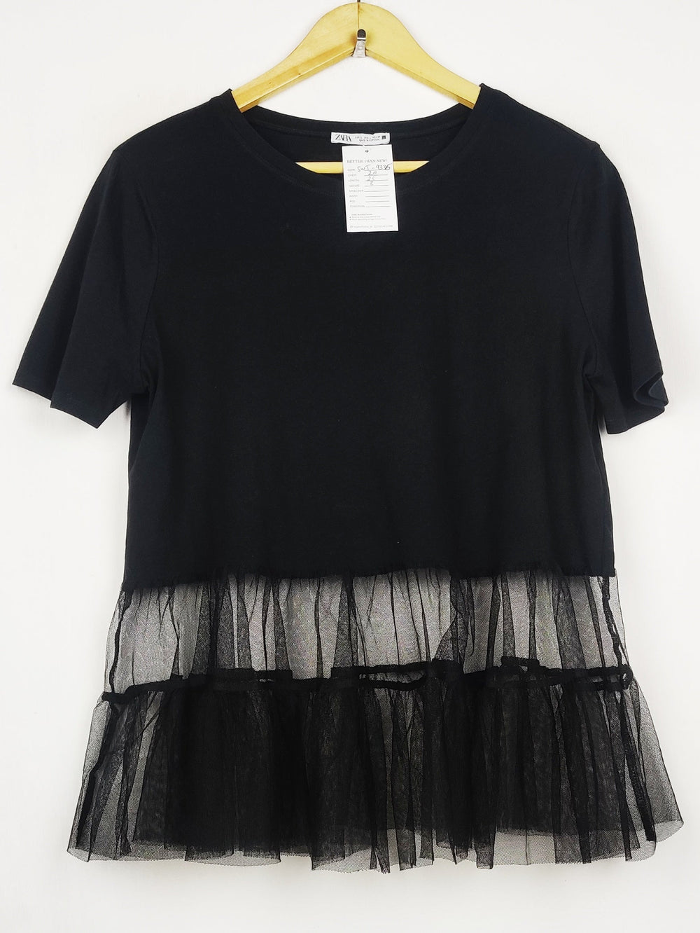 Buy online pre-used pre-loved 100% authentic & Original branded Zara (SWT-9336) available in Pakistan. Top international brands avilable.