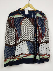 Buy online pre-used pre-loved 100% authentic & Original branded Zara (SWT-9356) available in Pakistan. Top international brands avilable.