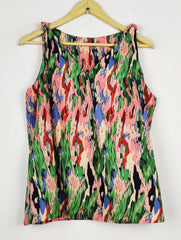Buy online pre-used pre-loved 100% authentic & Original branded Shein (SWT-9393) available in Pakistan. Top international brands avilable.