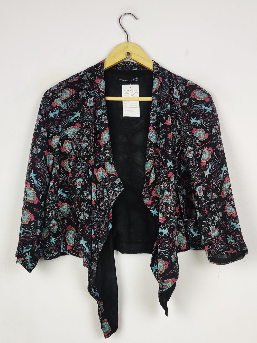 Buy online pre-used pre-loved 100% authentic & Original branded Atmosphere (SWT-9399) available in Pakistan. Top international brands avilable.