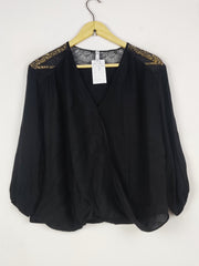 Buy online pre-used pre-loved 100% authentic & Original branded Mango (SWT-9406) available in Pakistan. Top international brands avilable.