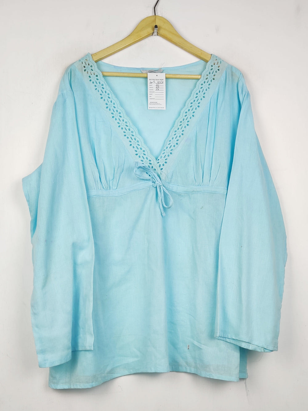 Buy online pre-used pre-loved 100% authentic & Original branded Camille (SWT-9421) available in Pakistan. Top international brands avilable.