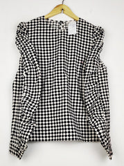 Buy online pre-used pre-loved 100% authentic & Original branded H&M (SWT-9433) available in Pakistan. Top international brands avilable.