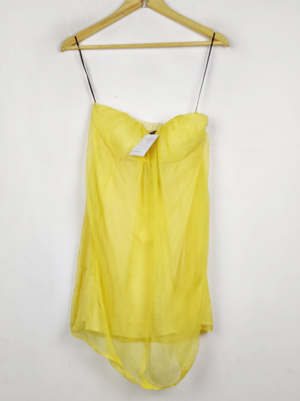 Buy online pre-used pre-loved 100% authentic & Original branded Traffic People (SWT-9444) available in Pakistan. Top international brands avilable.