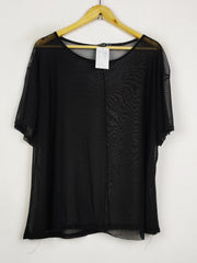 Buy online pre-used pre-loved 100% authentic & Original branded Prettylittlething (SWT-9486) available in Pakistan. Top international brands avilable.