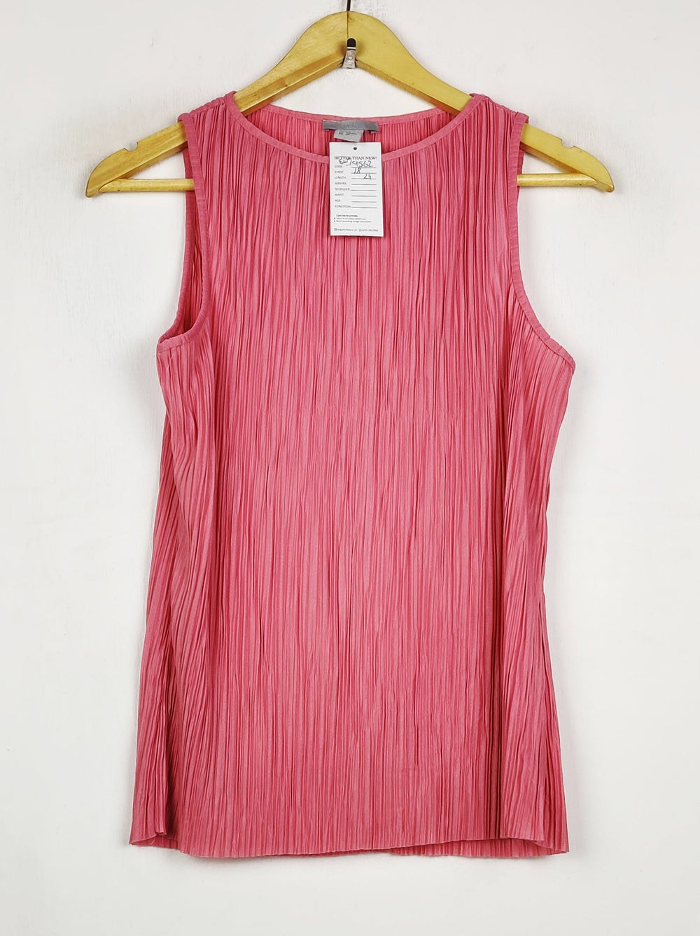 Buy online pre-used pre-loved 100% authentic & Original branded H&M (SWT-9562) available in Pakistan. Top international brands avilable.