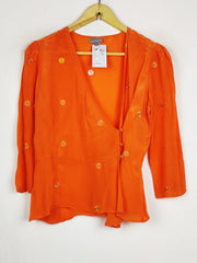 Buy online pre-used pre-loved 100% authentic & Original branded Oliver Bonas (SWT-9583) available in Pakistan. Top international brands avilable.