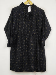 Buy online pre-used pre-loved 100% authentic & Original branded Unknown Brand (SWT-9629) available in Pakistan. Top international brands avilable.