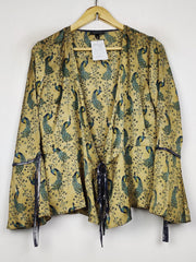 Buy online pre-used pre-loved 100% authentic & Original branded Topshop (SWT-9632) available in Pakistan. Top international brands avilable.