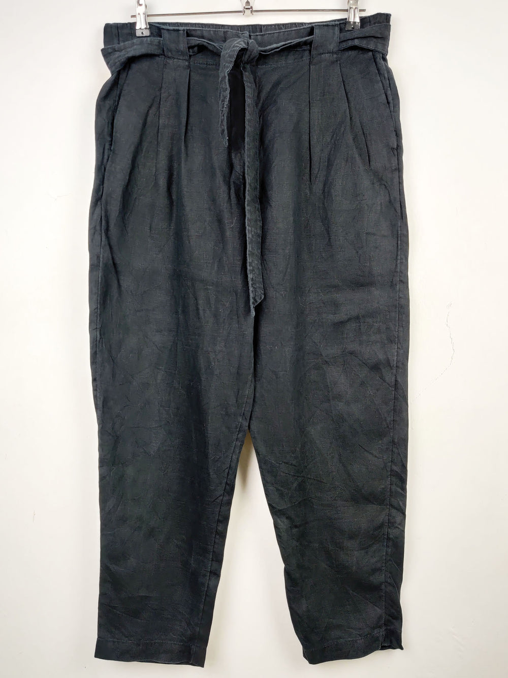 Buy online pre-used pre-loved 100% authentic & Original branded Marks & Spencer (T-1013) available in Pakistan. Top international brands avilable.