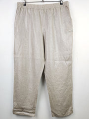 Buy online pre-used pre-loved 100% authentic & Original branded Capsule (T-1040) available in Pakistan. Top international brands avilable.