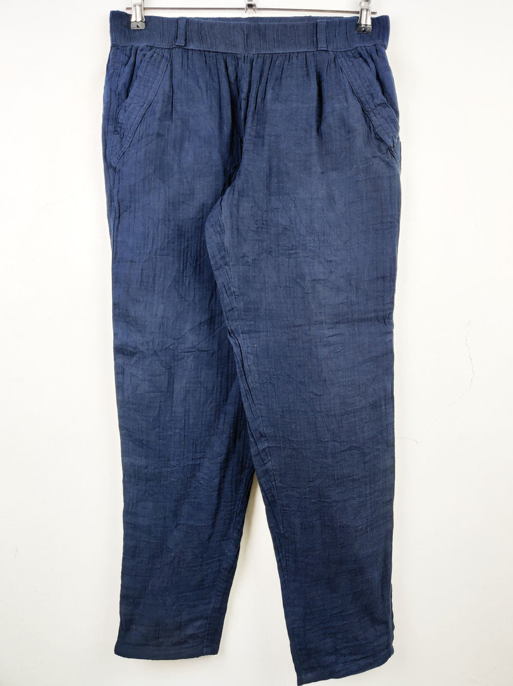 Buy online pre-used pre-loved 100% authentic & Original branded Marks & Spencer (T-1041) available in Pakistan. Top international brands avilable.