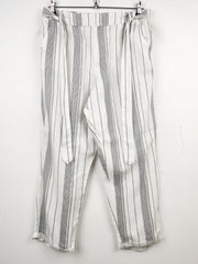 Buy online pre-used pre-loved 100% authentic & Original branded F&F (T-1078) available in Pakistan. Top international brands avilable.