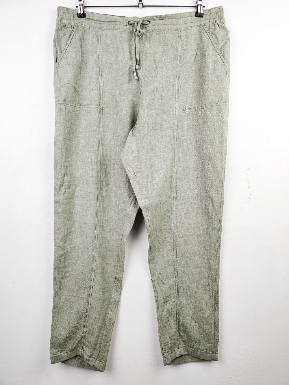 Buy online pre-used pre-loved 100% authentic & Original branded Nutmeg (T-1118) available in Pakistan. Top international brands avilable.