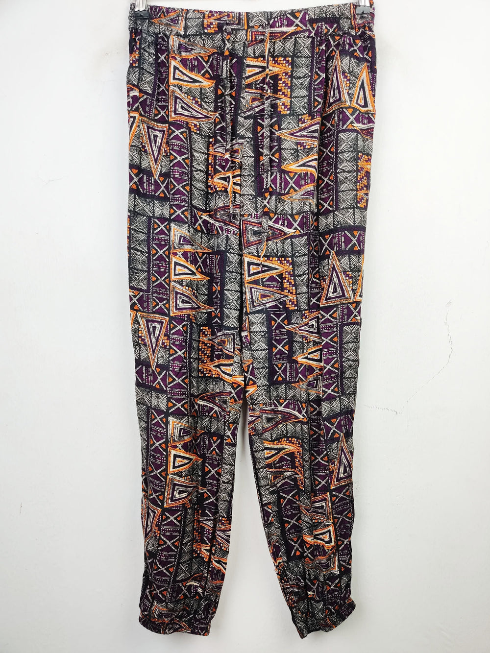 Buy online pre-used pre-loved 100% authentic & Original branded Fate Face (T-1136) available in Pakistan. Top international brands avilable.