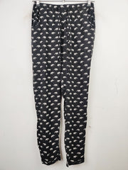 Buy online pre-used pre-loved 100% authentic & Original branded New Look (T-1147) available in Pakistan. Top international brands avilable.