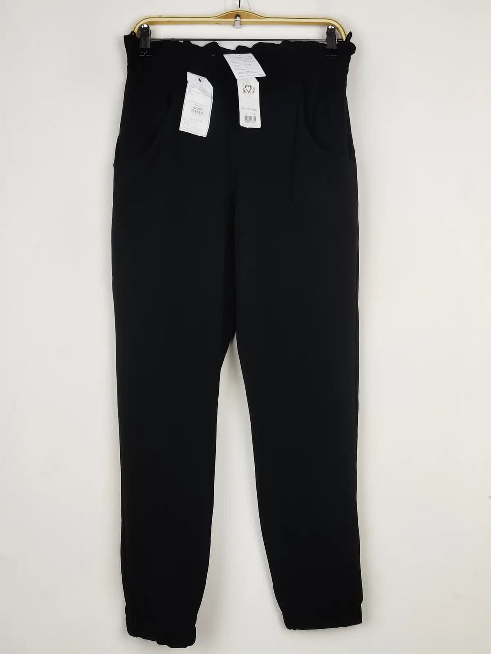 Buy online pre-used pre-loved 100% authentic & Original branded Miss Selfridge (T-2056) available in Pakistan. Top international brands avilable.