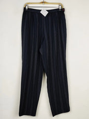 Buy online pre-used pre-loved 100% authentic & Original branded Unknown Brand (T-2131) available in Pakistan. Top international brands avilable.
