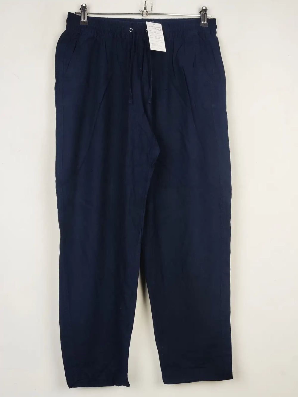 Buy online pre-used pre-loved 100% authentic & Original branded Marks & Spencer (T-3005) available in Pakistan. Top international brands avilable.