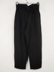 Buy online pre-used pre-loved 100% authentic & Original branded H&M (T-3378) available in Pakistan. Top international brands avilable.