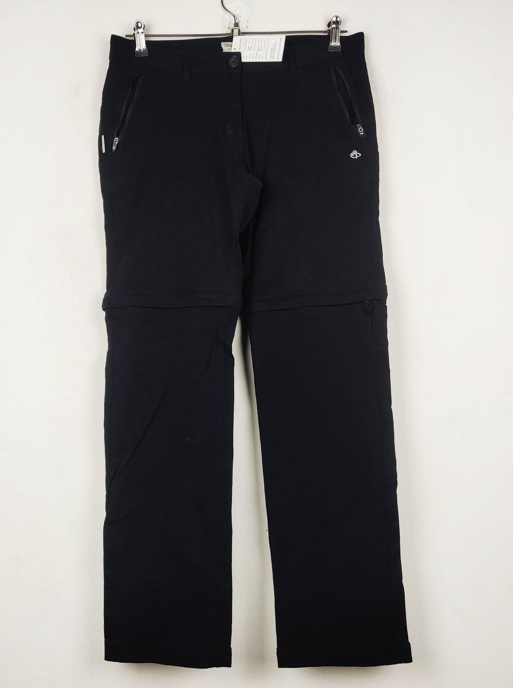 Buy online pre-used pre-loved 100% authentic & Original branded Craghoppers (T-3387) available in Pakistan. Top international brands avilable.