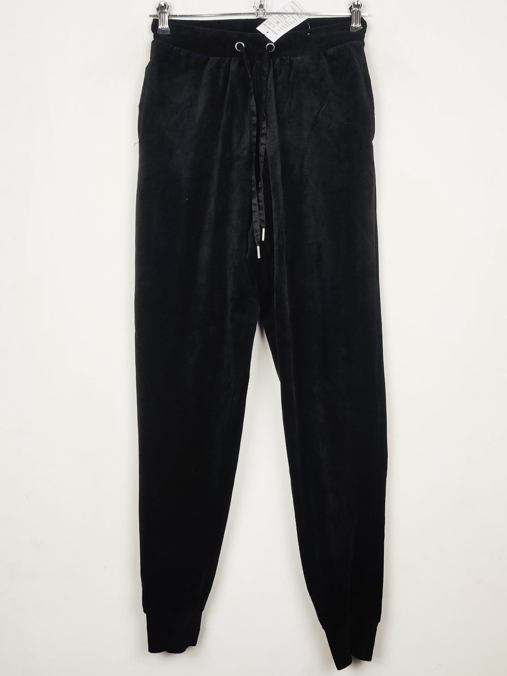 Buy online pre-used pre-loved 100% authentic & Original branded Love To Lounge (T-3529) available in Pakistan. Top international brands avilable.