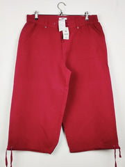 Buy online pre-used pre-loved 100% authentic & Original branded Happit (T-3578) available in Pakistan. Top international brands avilable.