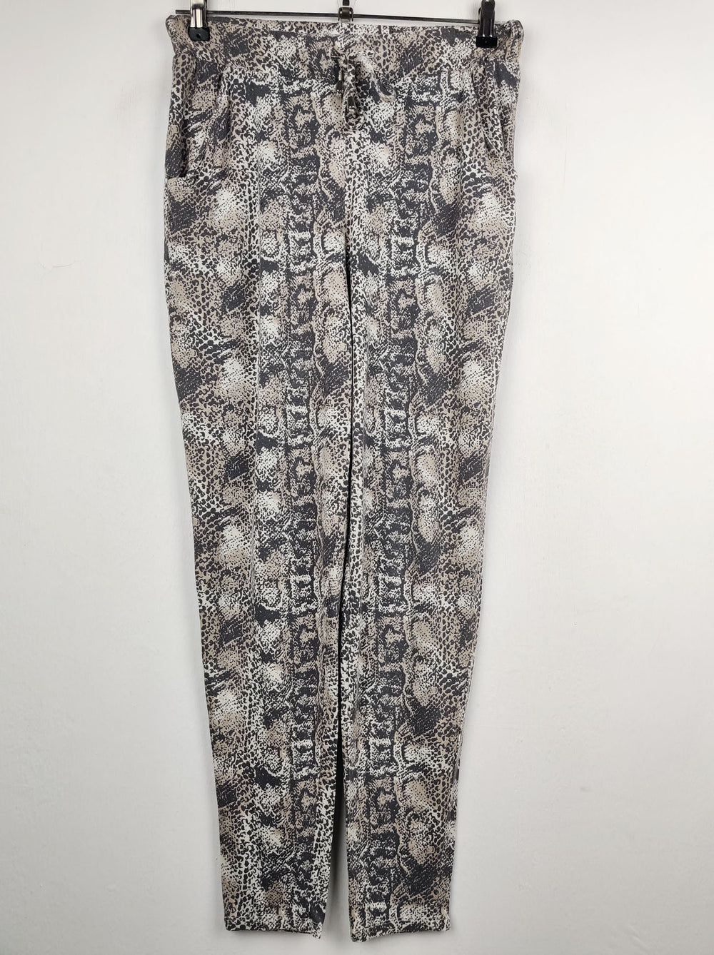 Buy online pre-used pre-loved 100% authentic & Original branded Next (T-377) available in Pakistan. Top international brands avilable.