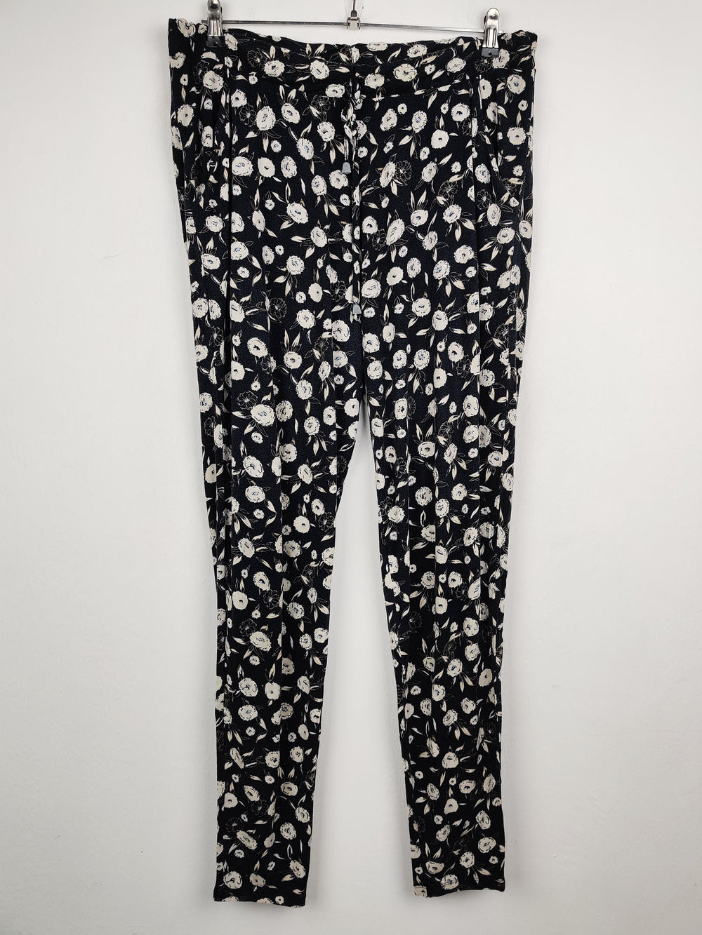 Buy online pre-used pre-loved 100% authentic & Original branded Next (T-460) available in Pakistan. Top international brands avilable.