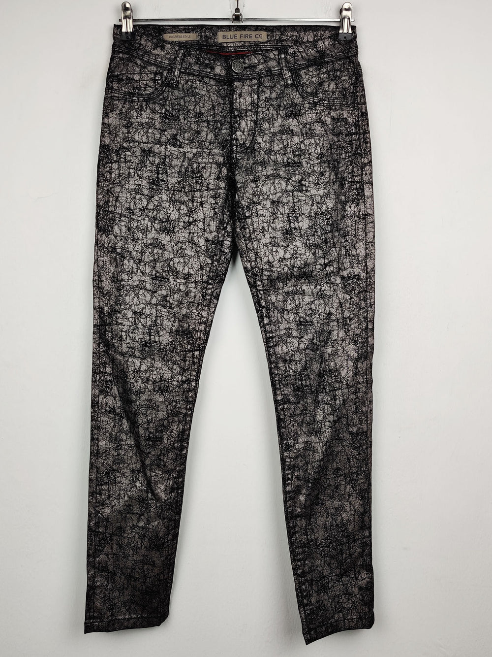 Buy online pre-used pre-loved 100% authentic & Original branded Blue Fire Co (T-465) available in Pakistan. Top international brands avilable.