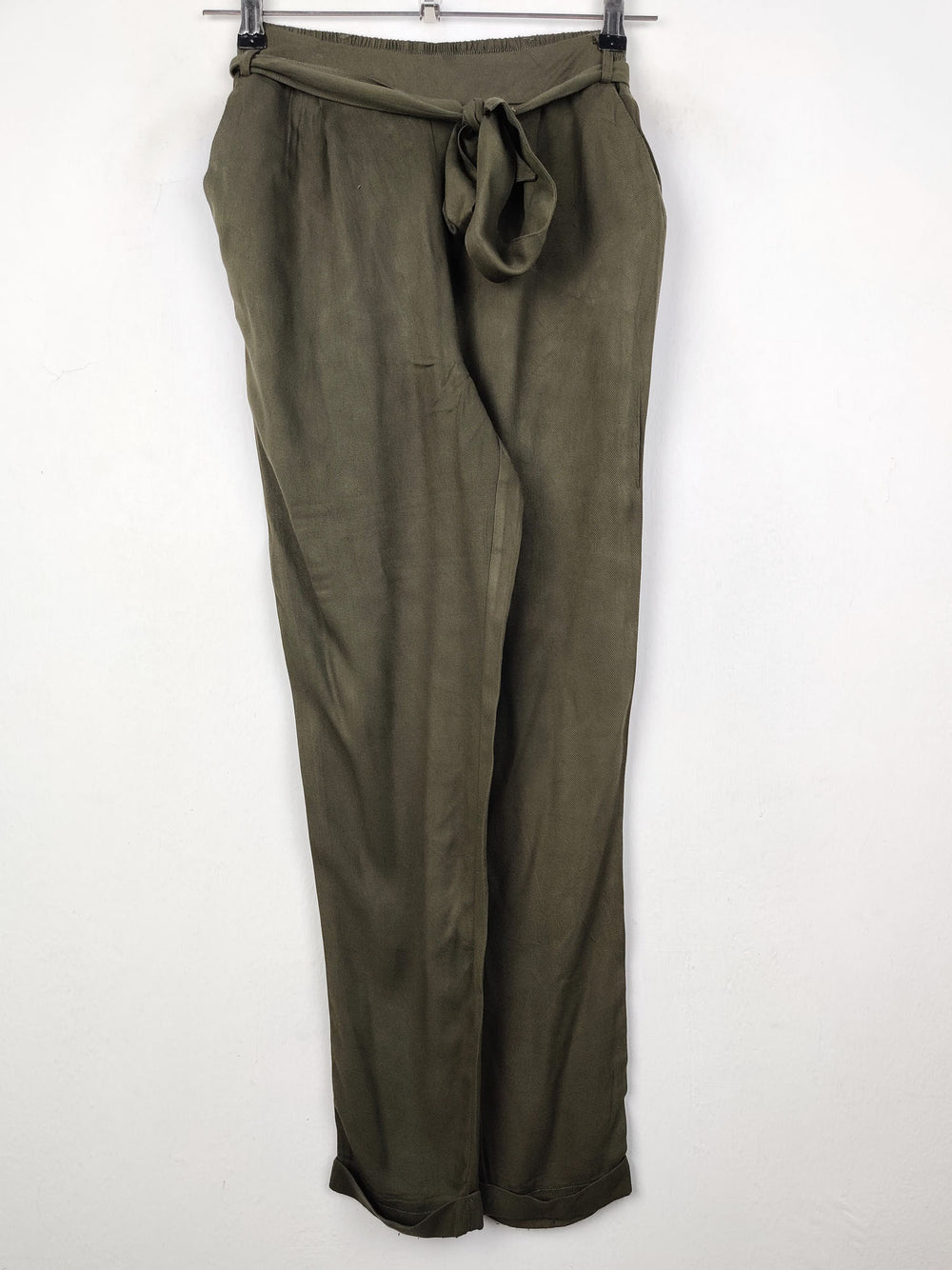 Buy online pre-used pre-loved 100% authentic & Original branded New Look (T-715) available in Pakistan. Top international brands avilable.